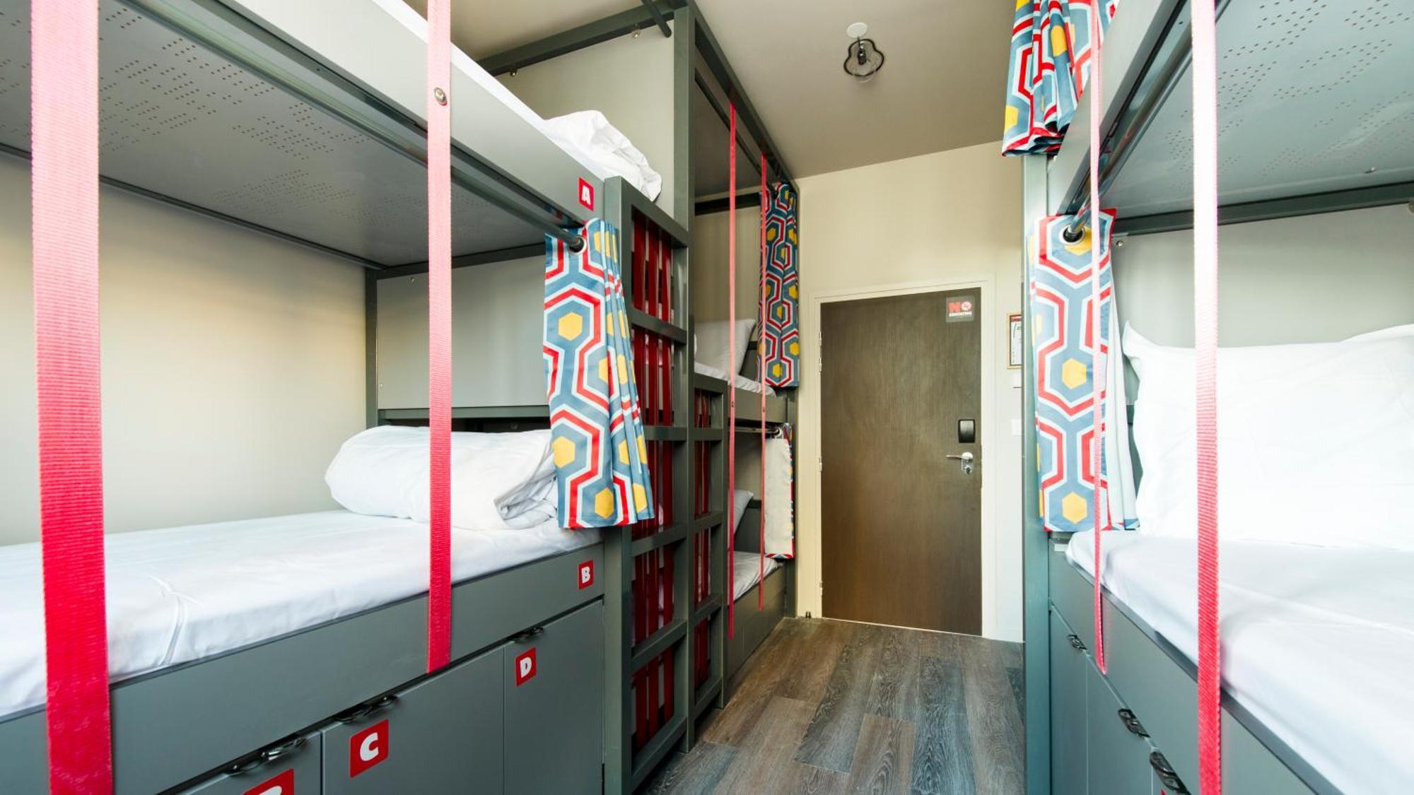 Bed 4-Bed Dormitory Room