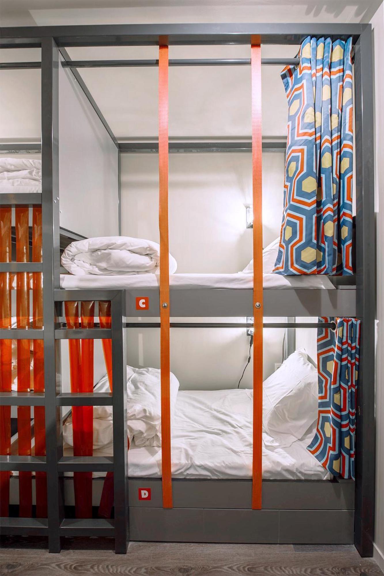 Bed 4-Bed Mixed Superior Dormitory Room